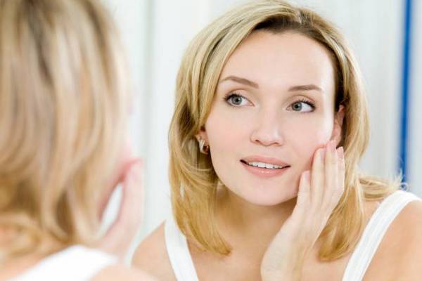 Anti-verouderingsproducten: hoe vroegtijdige veroudering na 40 te voorkomen?